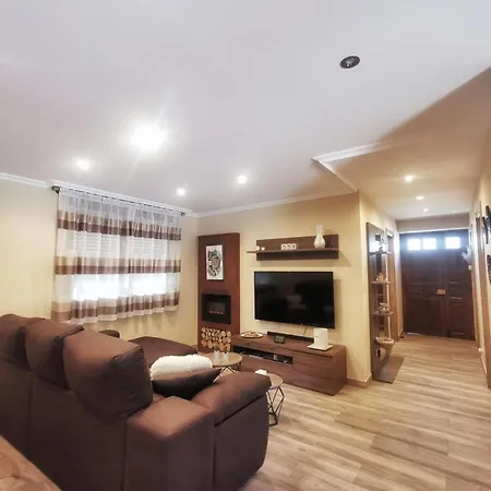 O Lar De Alba La Rúa